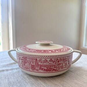 MEMORY LANE ROYAL CHINA - Casserole Dish - Mint condition